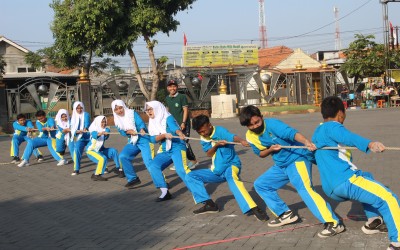KEMERIAHAN EXCEL DAN PITULASAN SMA YPM 2 SUKODONO - RAYAKAN HUT RI KE-81